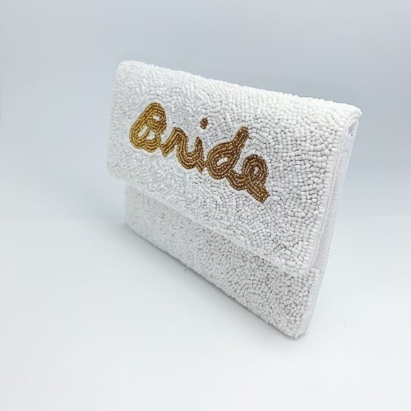Last 1! NWT Bride Ivory Beaded Clutch Bag - Picture 1 of 5